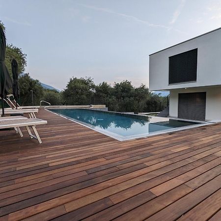 Olivo Luxury Apartments Malcesine Exterior photo