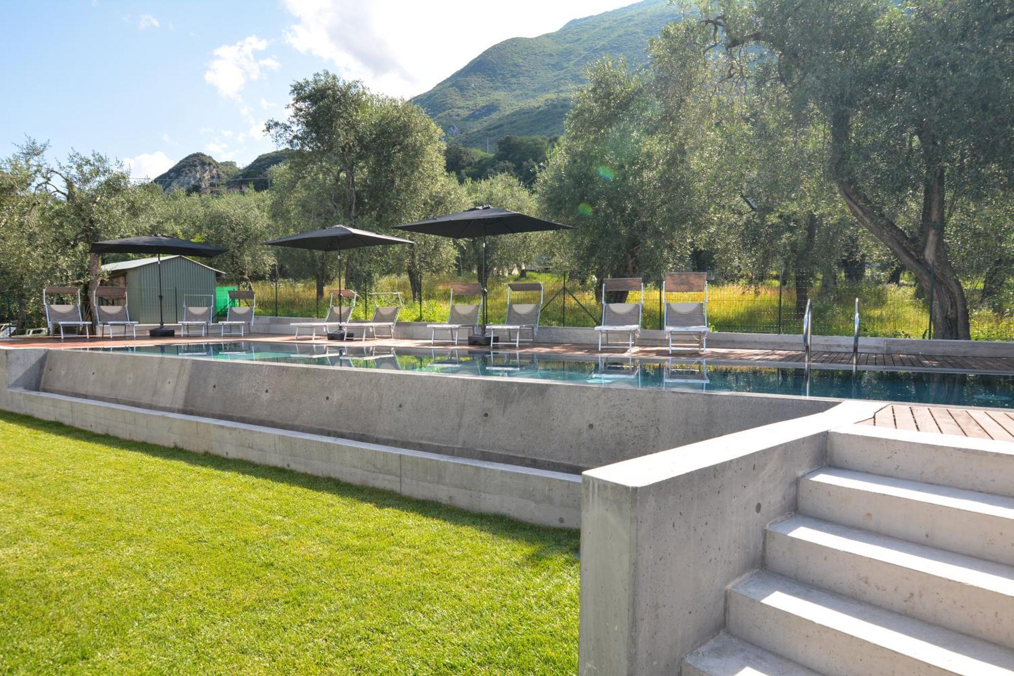 Olivo Luxury Apartments Malcesine Exterior photo