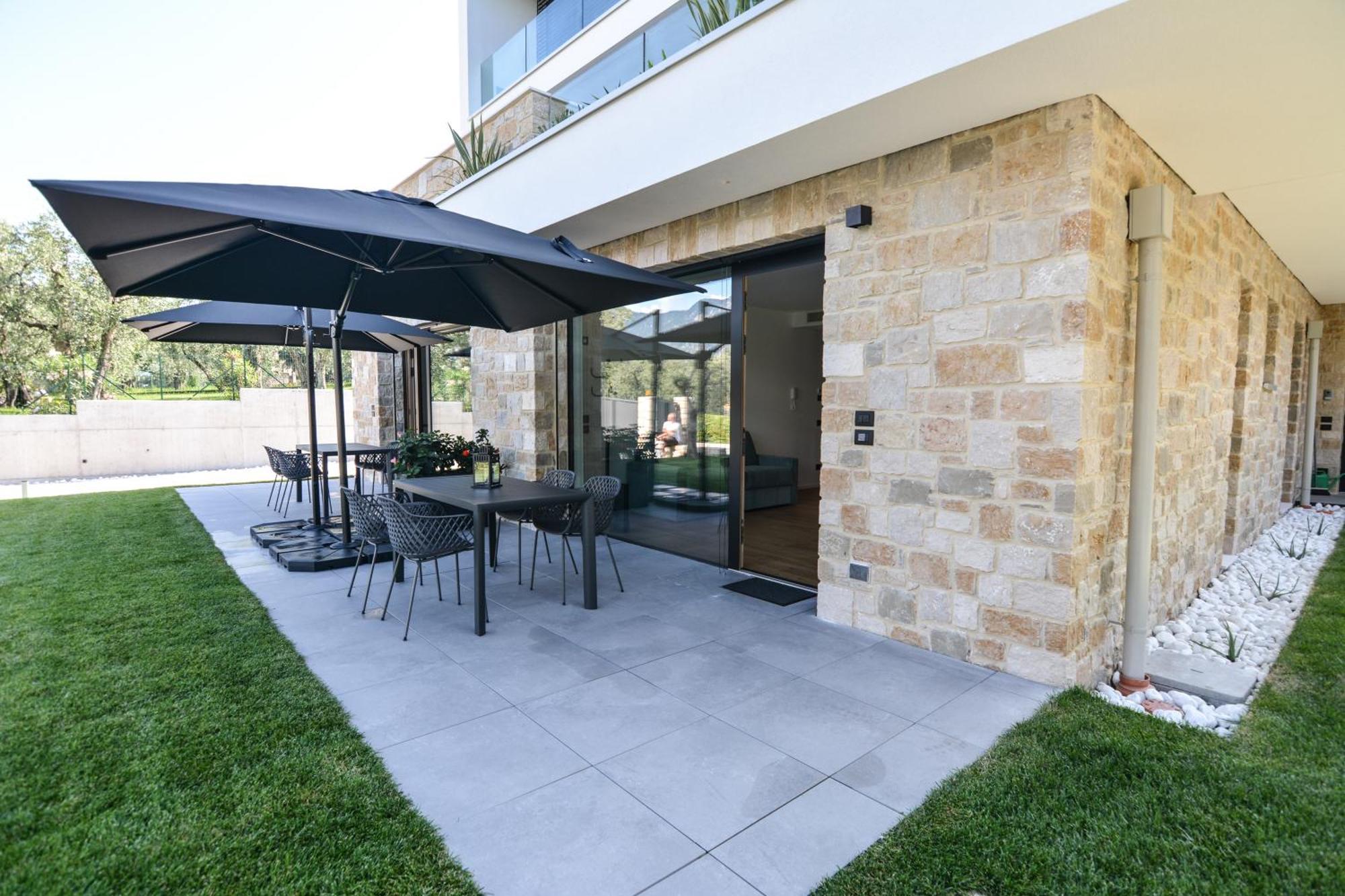 Olivo Luxury Apartments Malcesine Exterior photo
